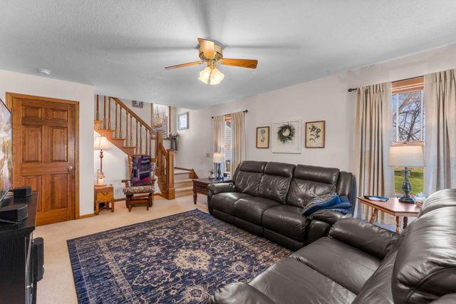 27521 Xylite Street NE, Isanti, MN 55040