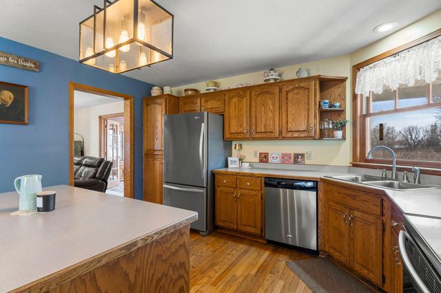 27521 Xylite Street NE, Isanti, MN 55040