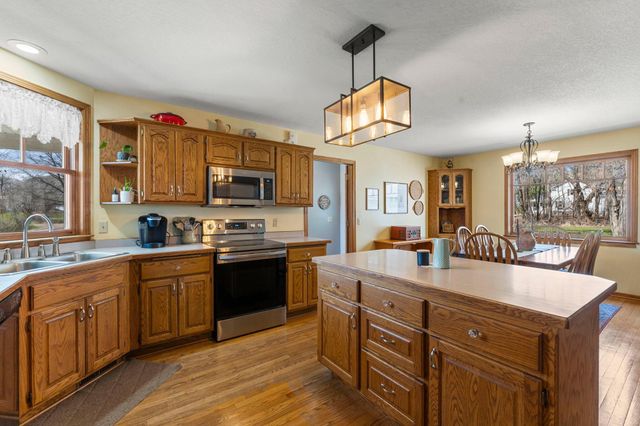 27521 Xylite Street NE, Isanti, MN 55040