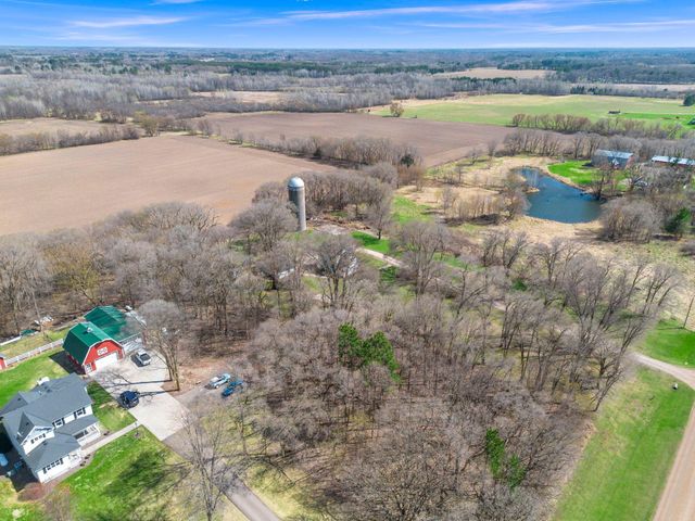 27521 Xylite Street NE, Isanti, MN 55040