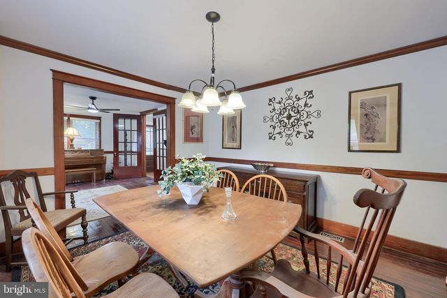 1759 EDEN RD, Lancaster, PA 17601