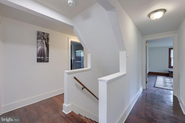 1759 EDEN RD, Lancaster, PA 17601