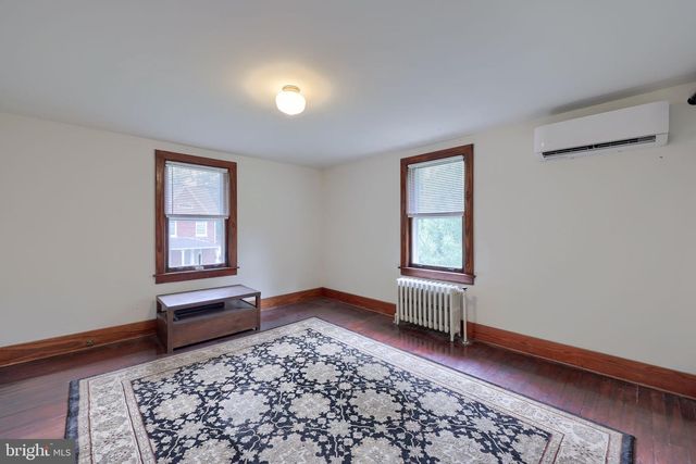 1759 EDEN RD, Lancaster, PA 17601