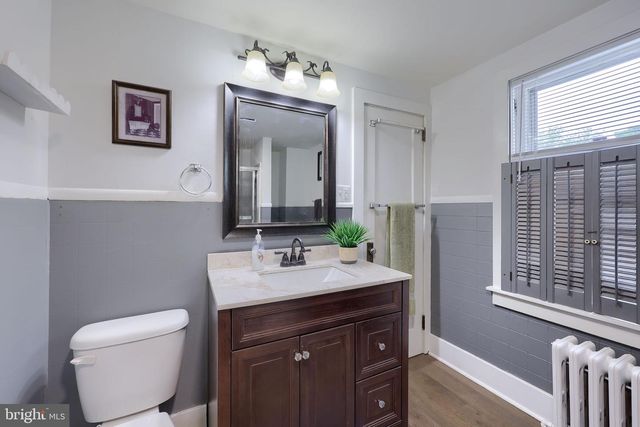 1759 EDEN RD, Lancaster, PA 17601