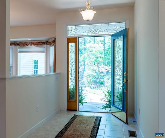 3 NUTWOOD CIR, Palmyra, VA 22963