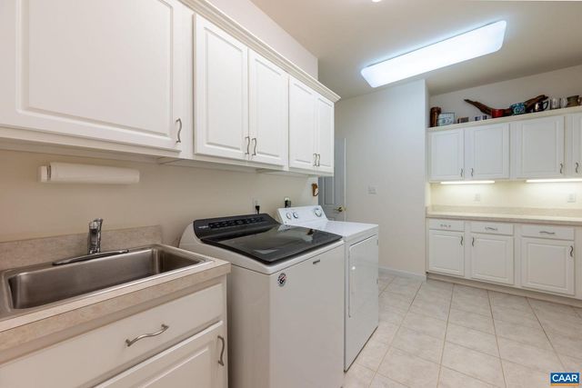 3 NUTWOOD CIR, Palmyra, VA 22963