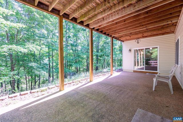 3 NUTWOOD CIR, Palmyra, VA 22963