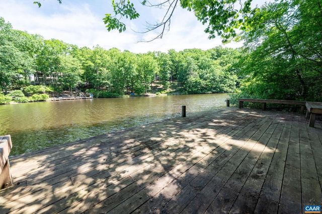 3 NUTWOOD CIR, Palmyra, VA 22963