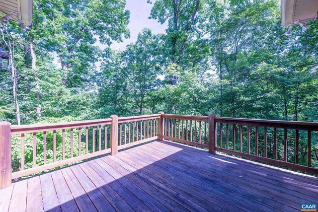 3 NUTWOOD CIR, Palmyra, VA 22963