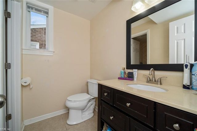 231 Chapel ST, Hampton, VA 23669