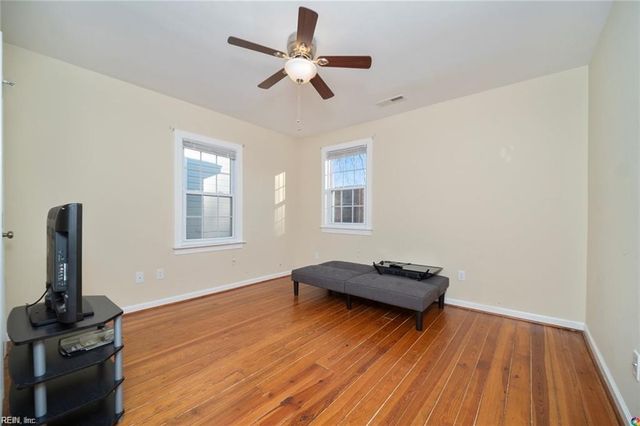 231 Chapel ST, Hampton, VA 23669