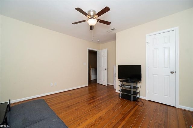 231 Chapel ST, Hampton, VA 23669