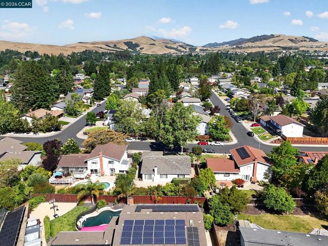 2639 Celaya Cir, San Ramon, CA 94583