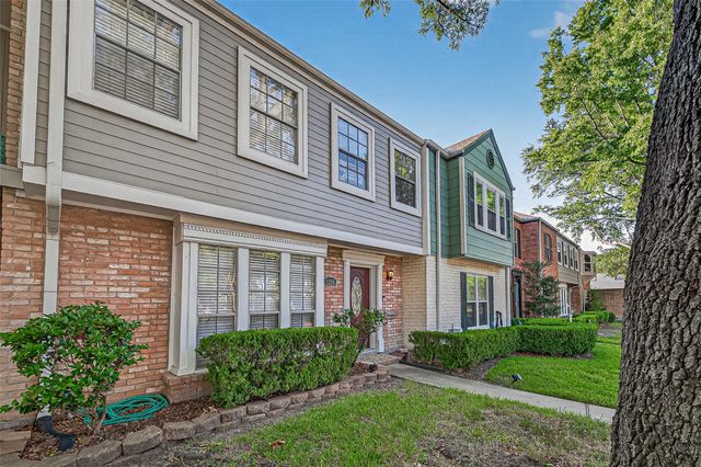 1208 Country Place Drive, Houston, TX 77079