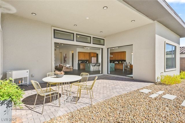 12103 Canyon Sunset Street, Las Vegas, NV 89138