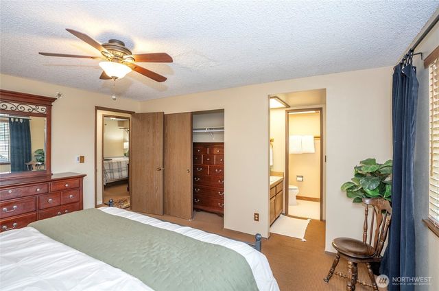 5501 NW Glenn Firs Lane, Silverdale, WA 98383