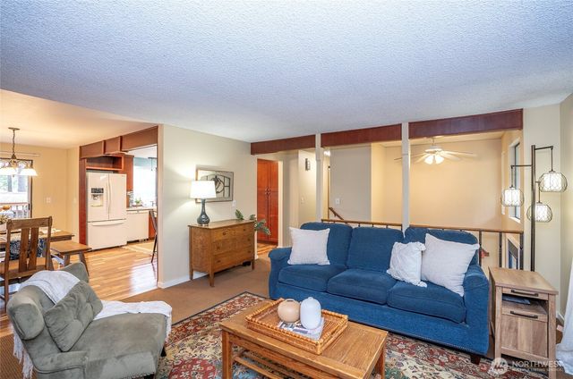 5501 NW Glenn Firs Lane, Silverdale, WA 98383