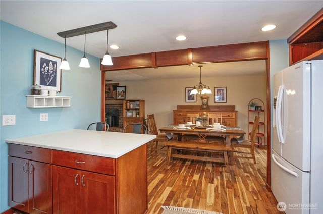 5501 NW Glenn Firs Lane, Silverdale, WA 98383