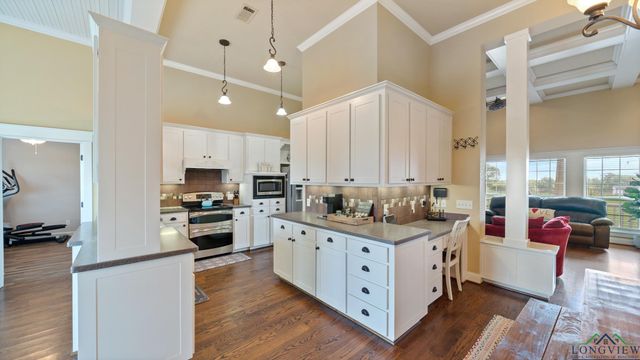 4948 VZ County Road 2318, Eustace, TX 75124