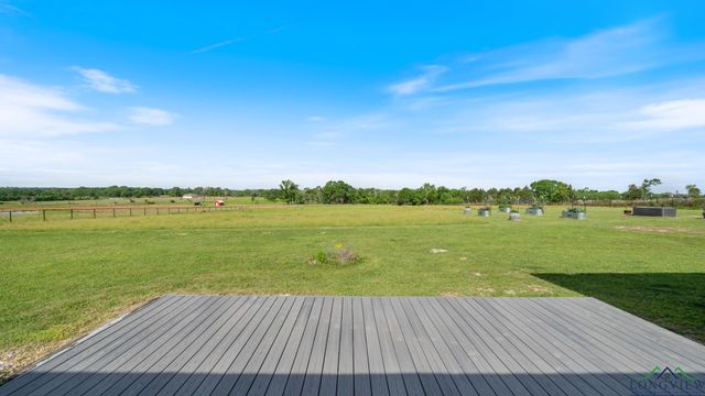 4948 VZ County Road 2318, Eustace, TX 75124