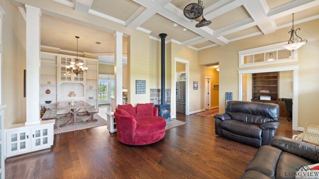 4948 VZ County Road 2318, Eustace, TX 75124