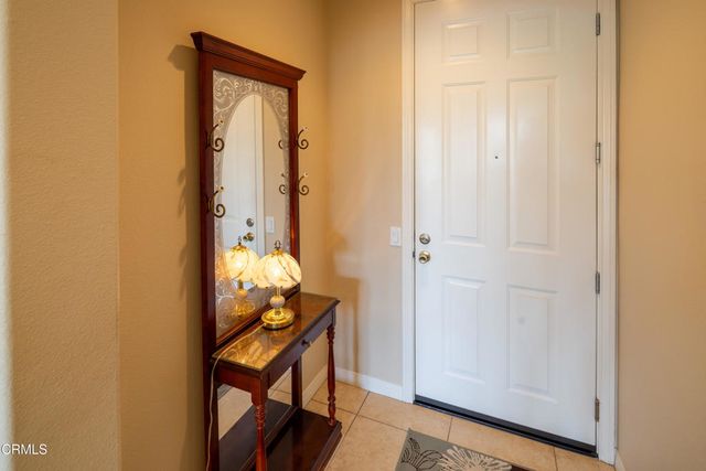 1740 Tanager Street 2-201, Ventura, CA 93003