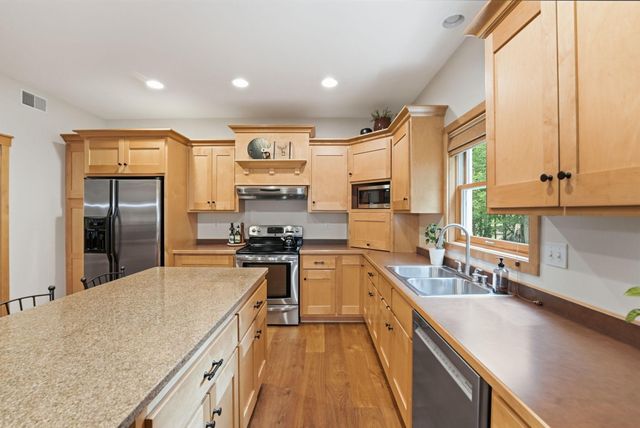 3612 Southridge Court, Saint Cloud, MN 56301