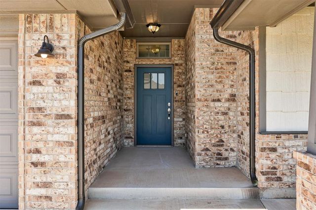 9113 Yassir Boulevard, Yukon, OK 73099