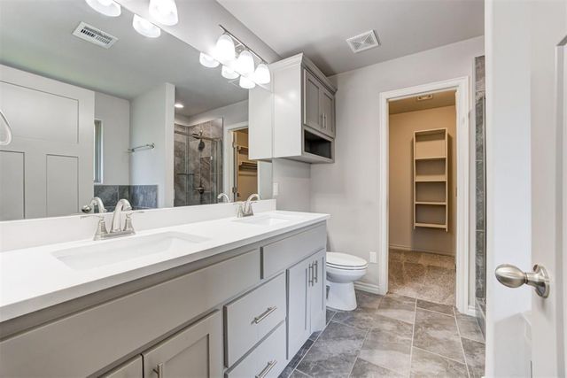 9113 Yassir Boulevard, Yukon, OK 73099