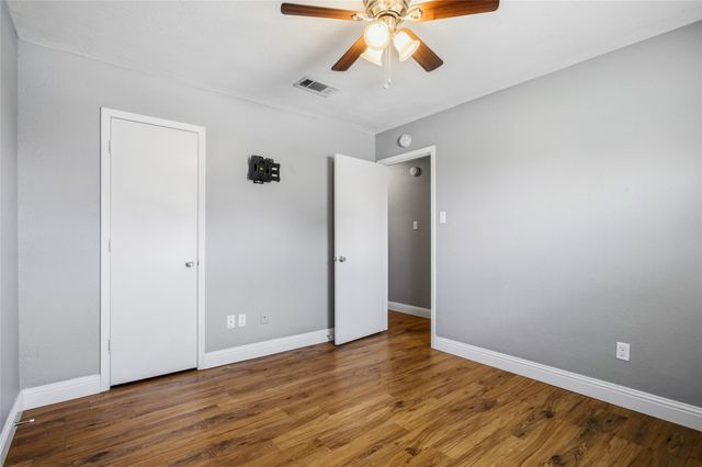 6601 Hughes Drive, Watauga, TX 76148