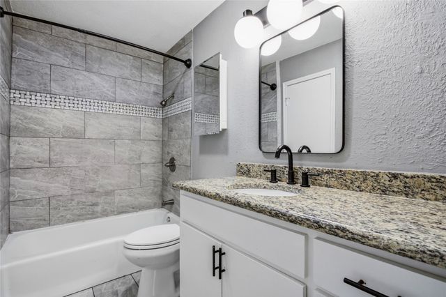 6601 Hughes Drive, Watauga, TX 76148