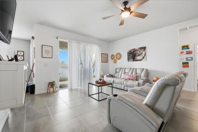 219 MAPLE DRIVE, Kissimmee, FL 34759