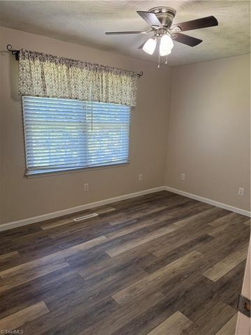 273 Woodbridge Drive, Mount Airy, NC 27030