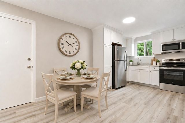 6 Norumbega Terrace 8, Waltham, MA 02453