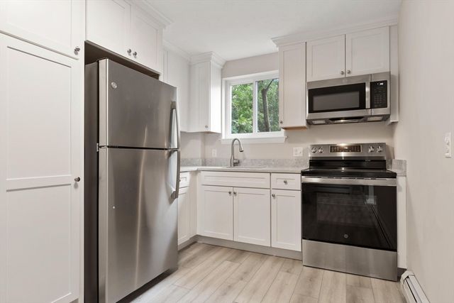 6 Norumbega Terrace 8, Waltham, MA 02453