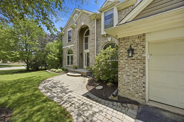 1497 Lilac Drive, Crystal Lake, IL 60014