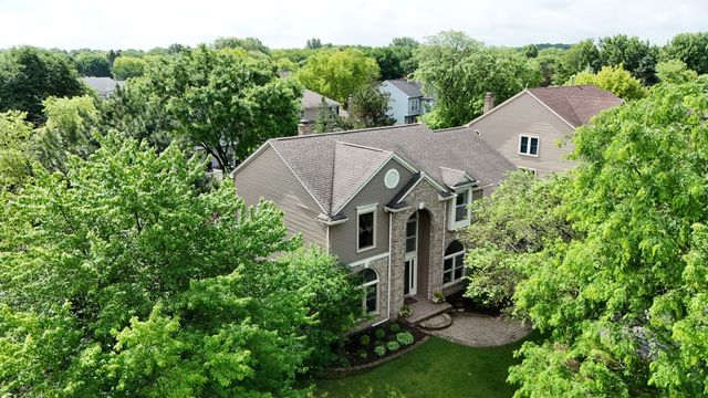 1497 Lilac Drive, Crystal Lake, IL 60014