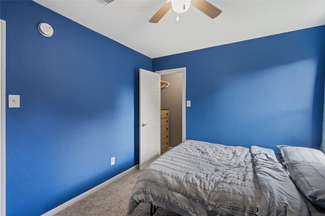 5127 Chase Park Circle, Bacliff, TX 77518