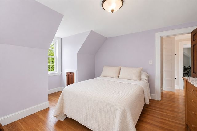 111 Gay St, Norwood, MA 02062