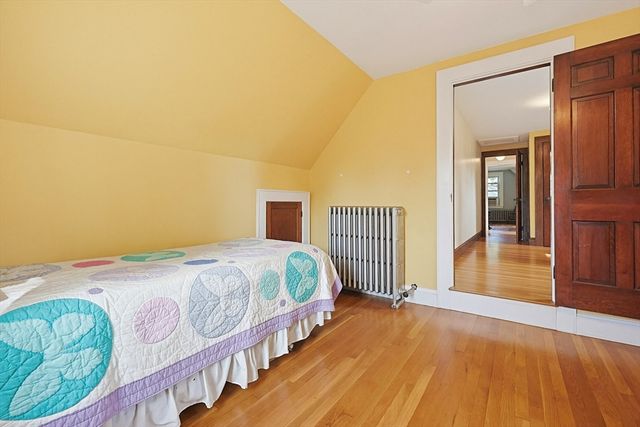 111 Gay St, Norwood, MA 02062