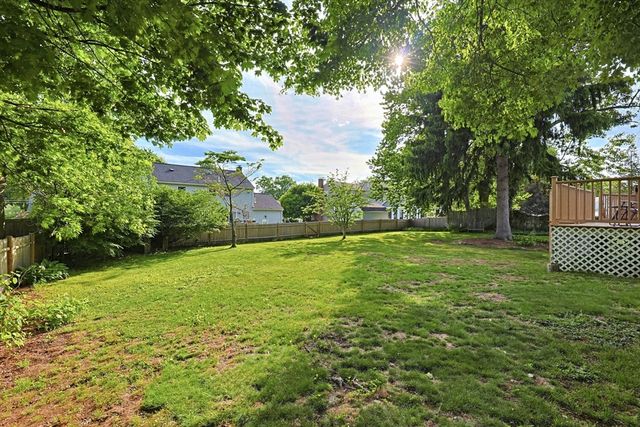 111 Gay St, Norwood, MA 02062