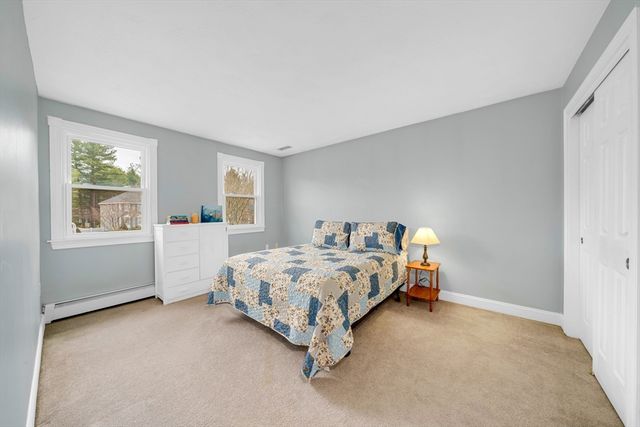 10 Stonehedge Dr, Wilmington, MA 01887