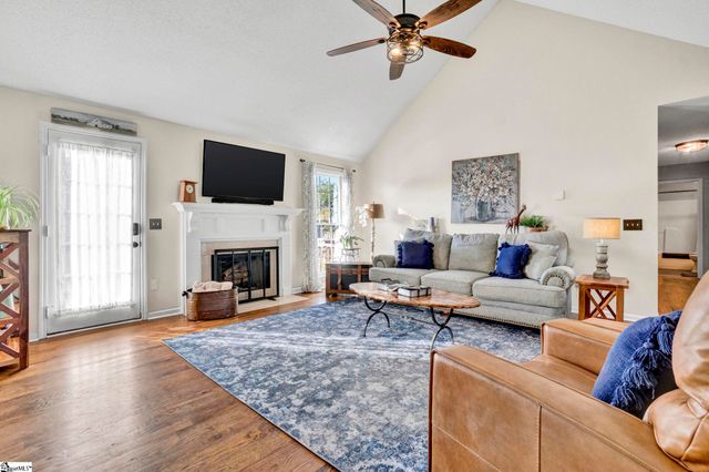 6 Bartles Court, Simpsonville, SC 29681