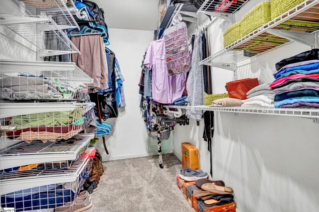 6 Bartles Court, Simpsonville, SC 29681