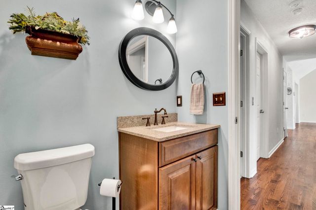 6 Bartles Court, Simpsonville, SC 29681