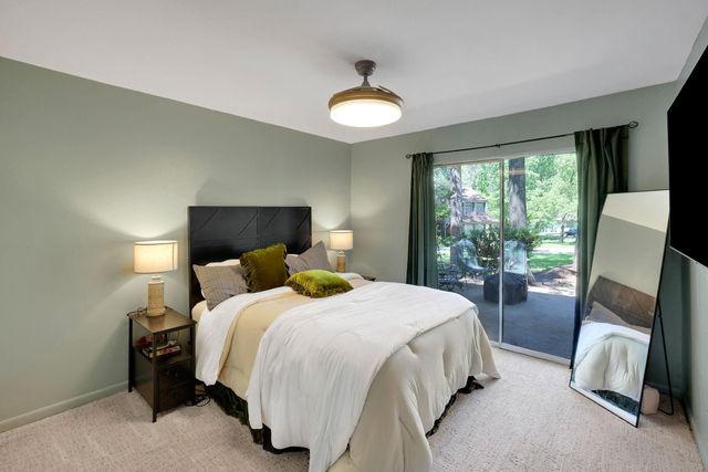 141 N Pine Harbour Drive, Coldspring, TX 77331