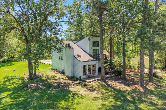 141 N Pine Harbour Drive, Coldspring, TX 77331