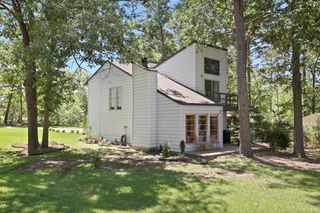 141 N Pine Harbour Drive, Coldspring, TX 77331
