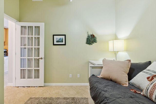 100 4th Avenue N 308, South Saint Paul, MN 55075