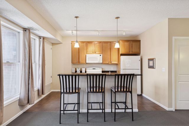 100 4th Avenue N 308, South Saint Paul, MN 55075